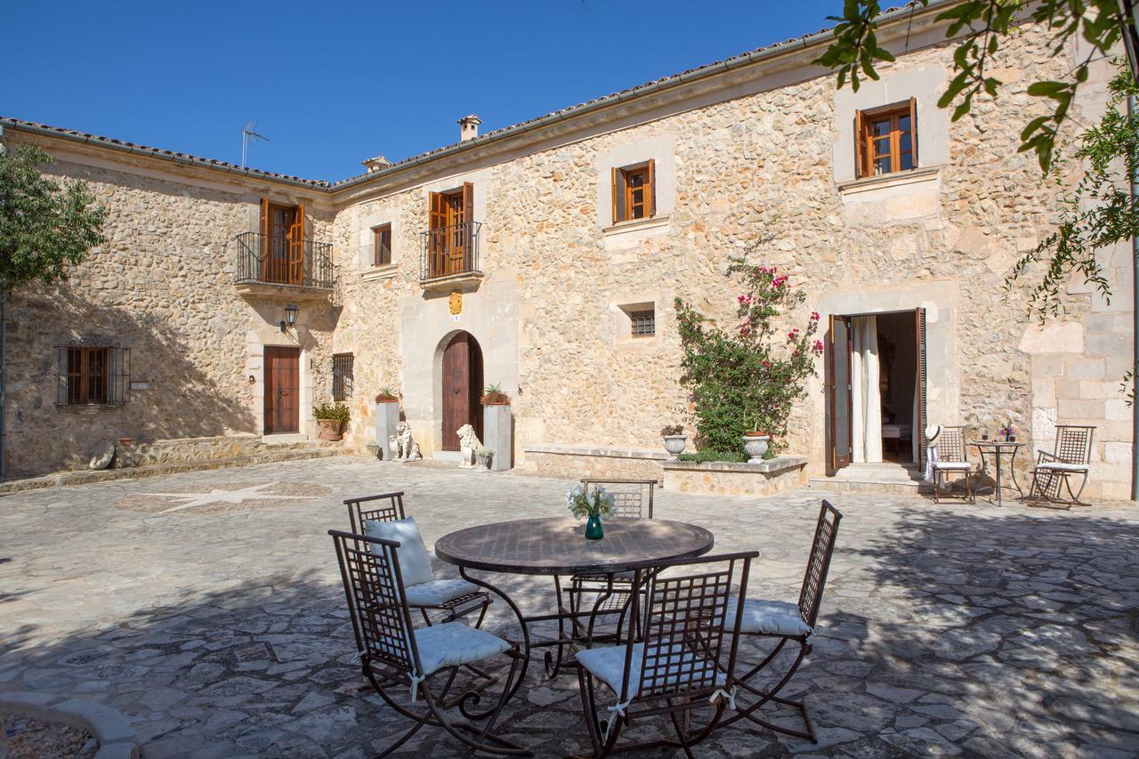 Casa Font I Roig Hotel Maria De La Salut Exterior photo